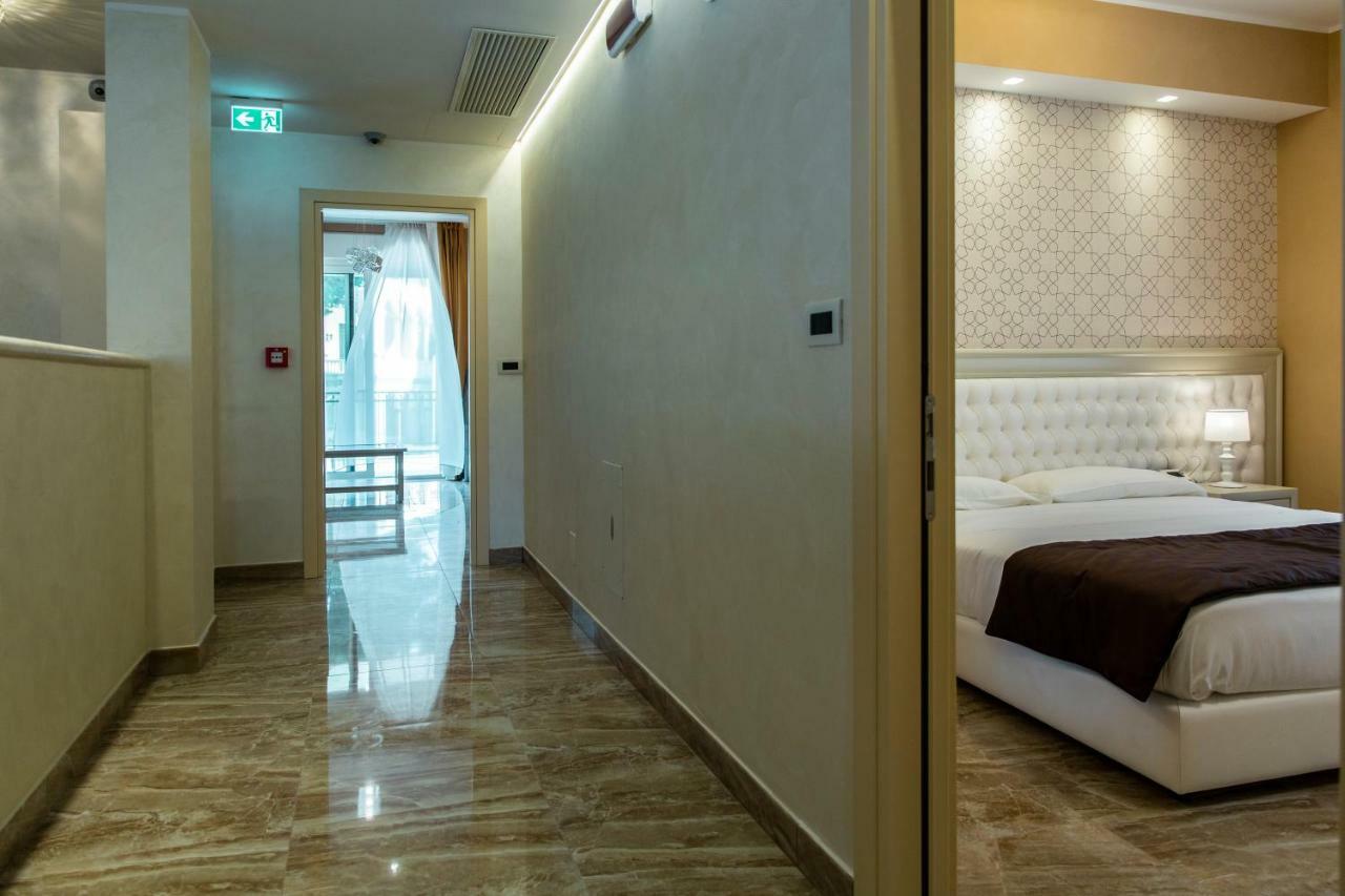Aurum Suites Pescara Exterior photo