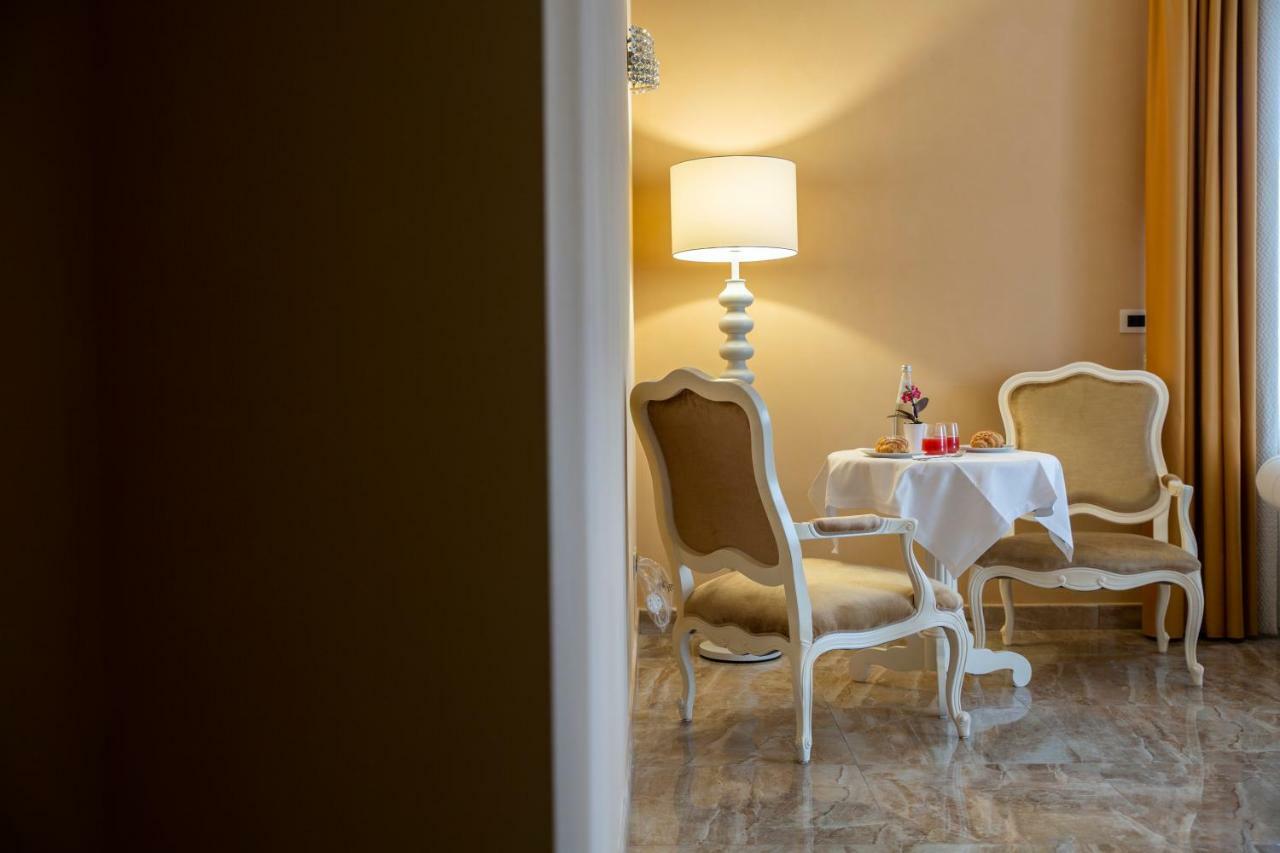 Aurum Suites Pescara Exterior photo
